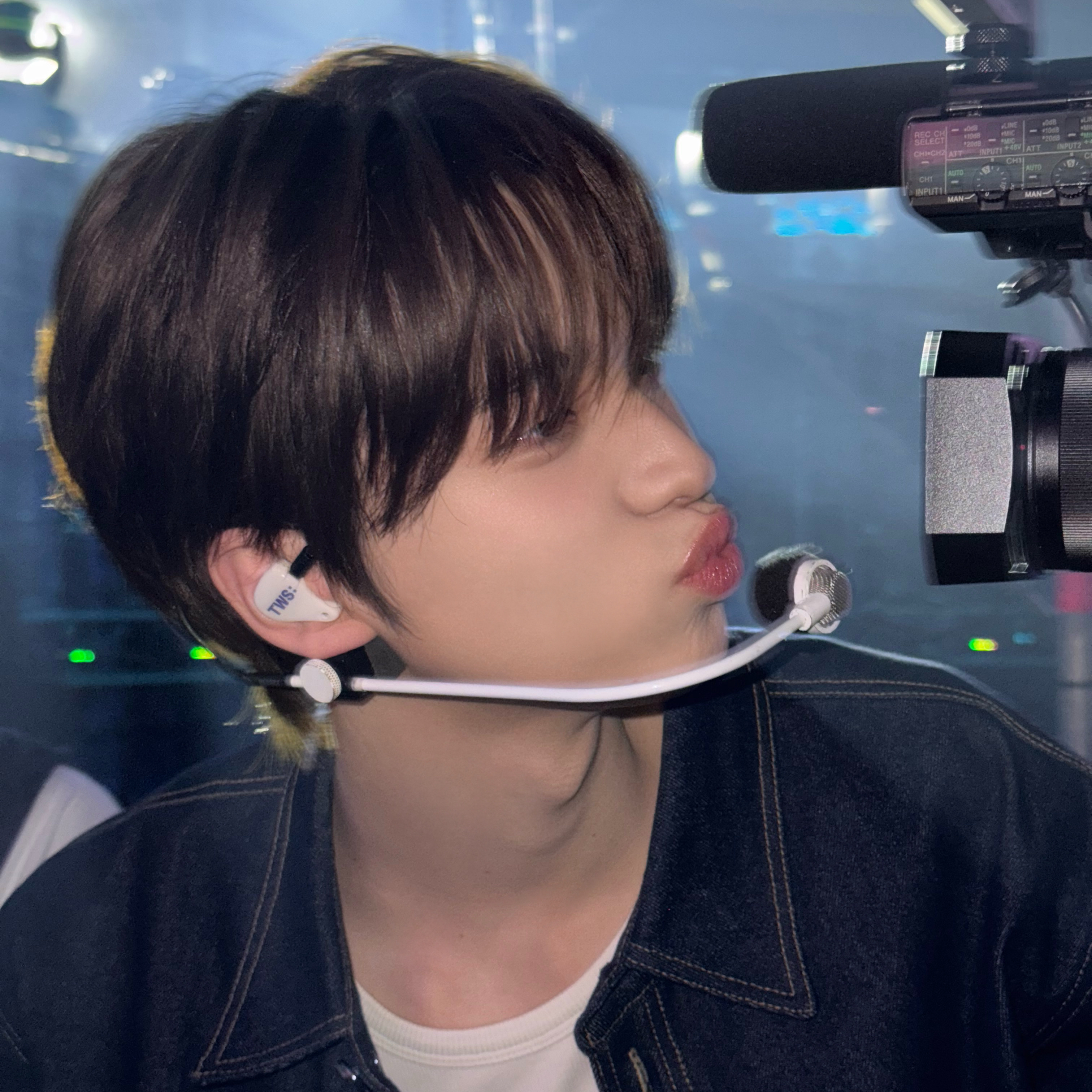 Behind-the-scenes cut of Shinyu (TWS)