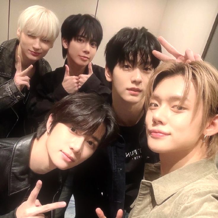 Recent activity shot of TOMORROW X TOGETHER