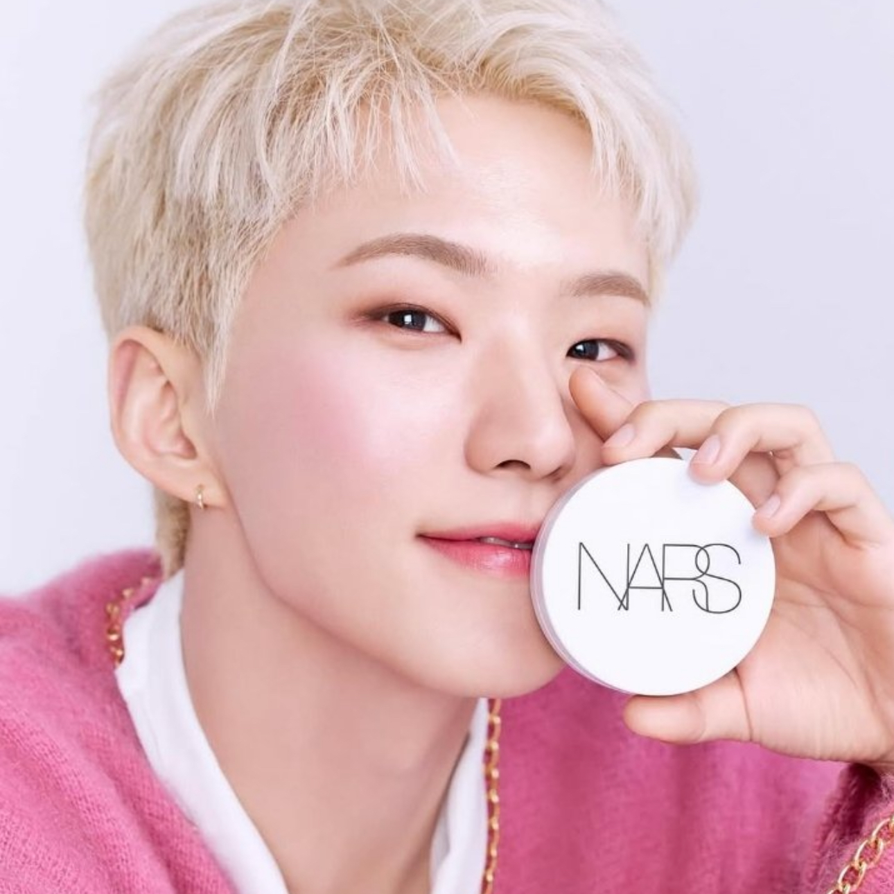 Recent activity shot of Hoshi (SEVENTEEN)
