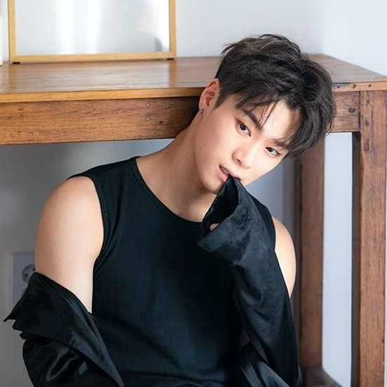 Latest photo of Moonbin (ASTRO)
