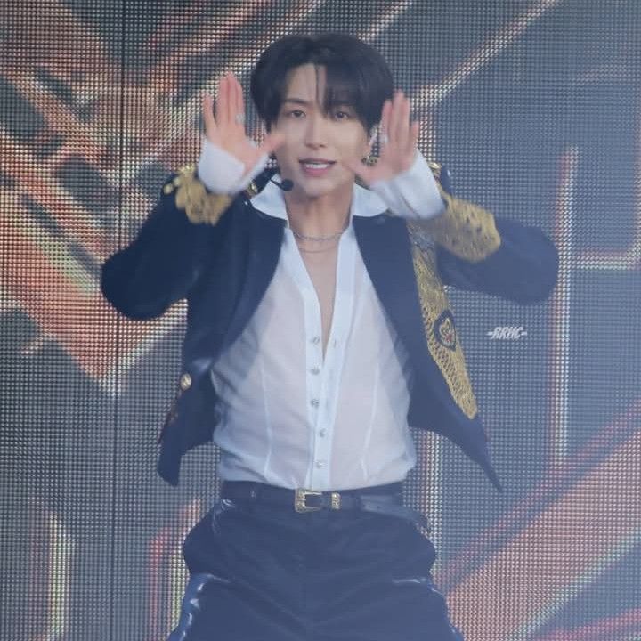 Recent activity shot of Leeteuk (Super Junior)