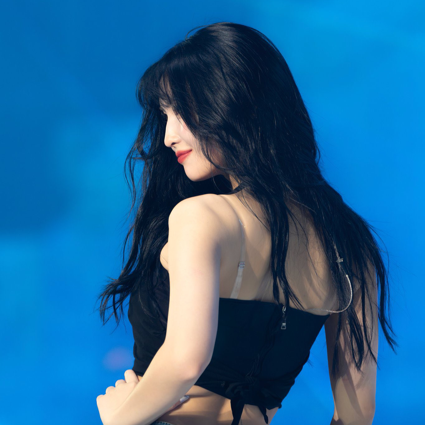 Latest photo of Mina (TWICE)