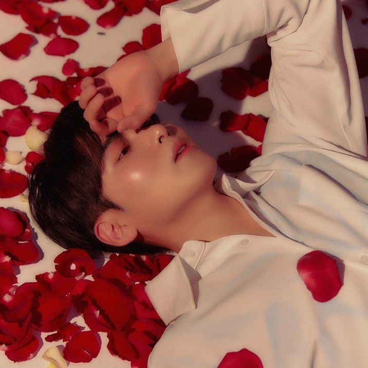 려욱 (슈퍼주니어)의 비하인드 컷