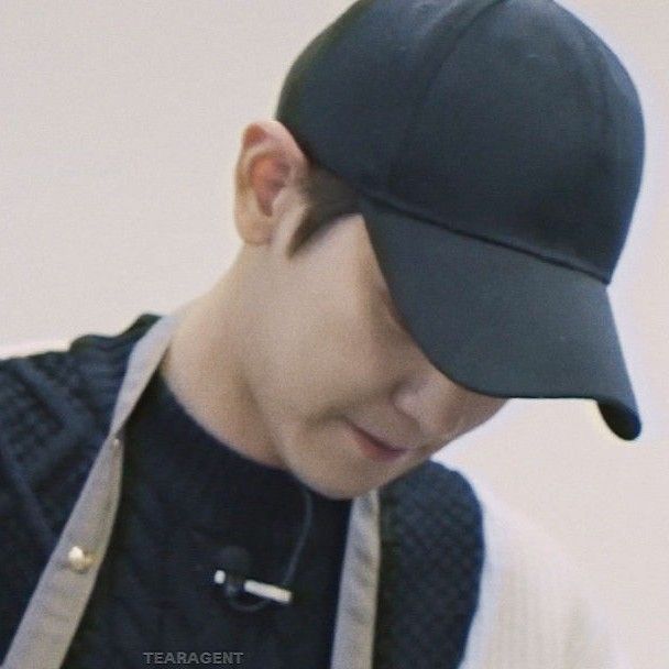 Behind-the-scenes cut of Chanyeol (EXO)