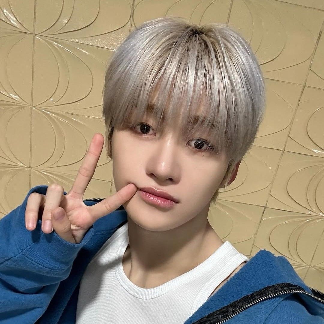 Recent activity shot of Jihoon (TWS)