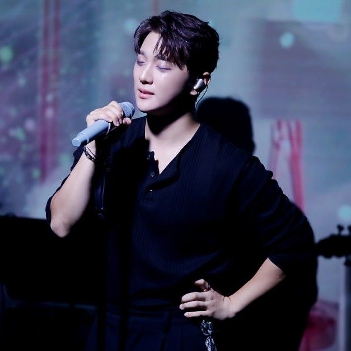 Latest photo of Hong Joochan (GoldenChild)