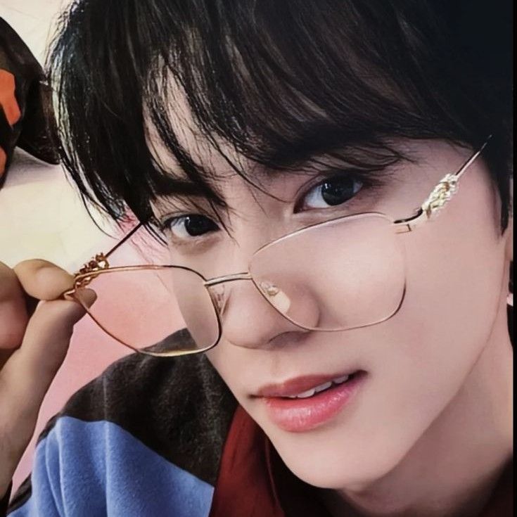 Latest photo of TOMORROW X TOGETHER