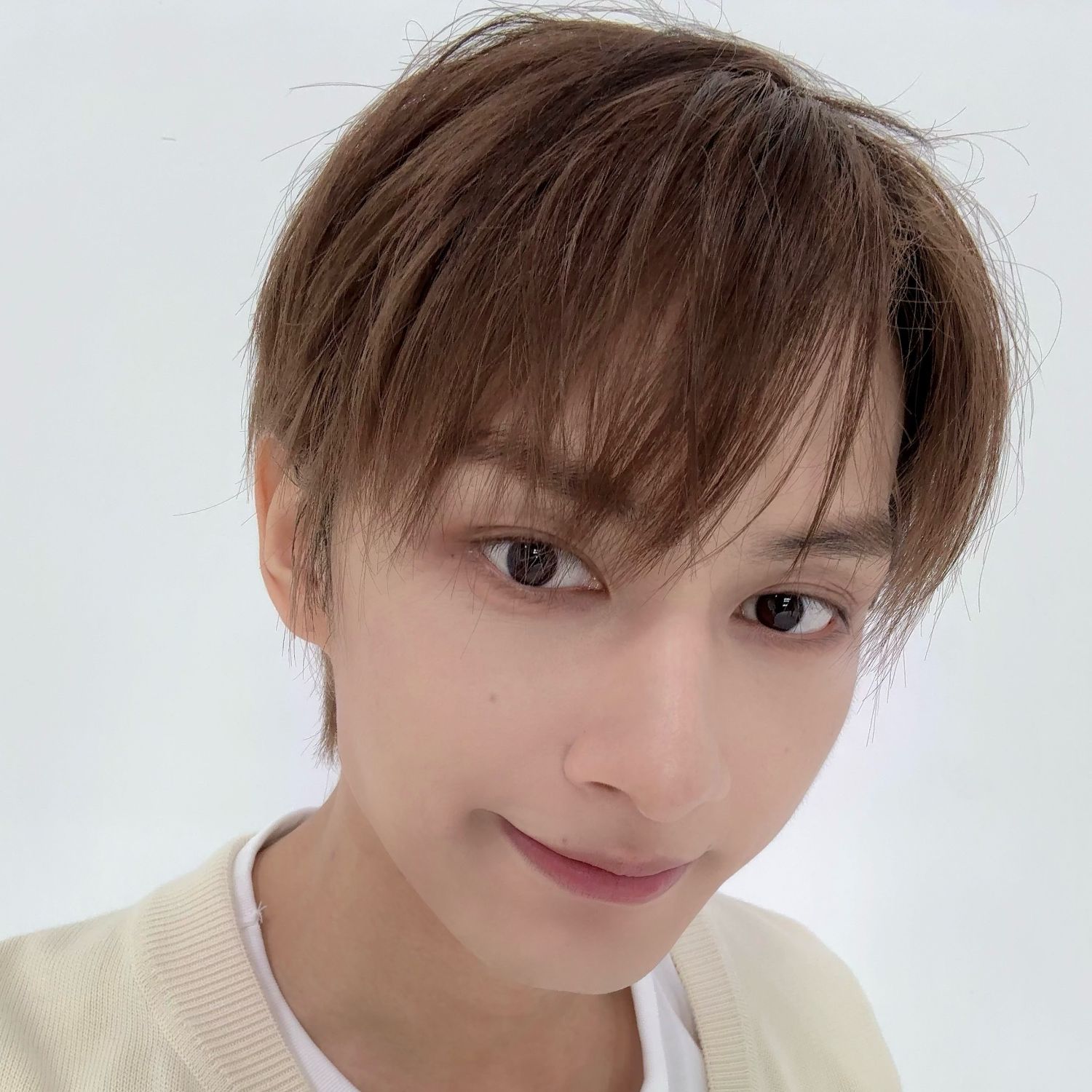 Recent activity shot of SEVENTEEN