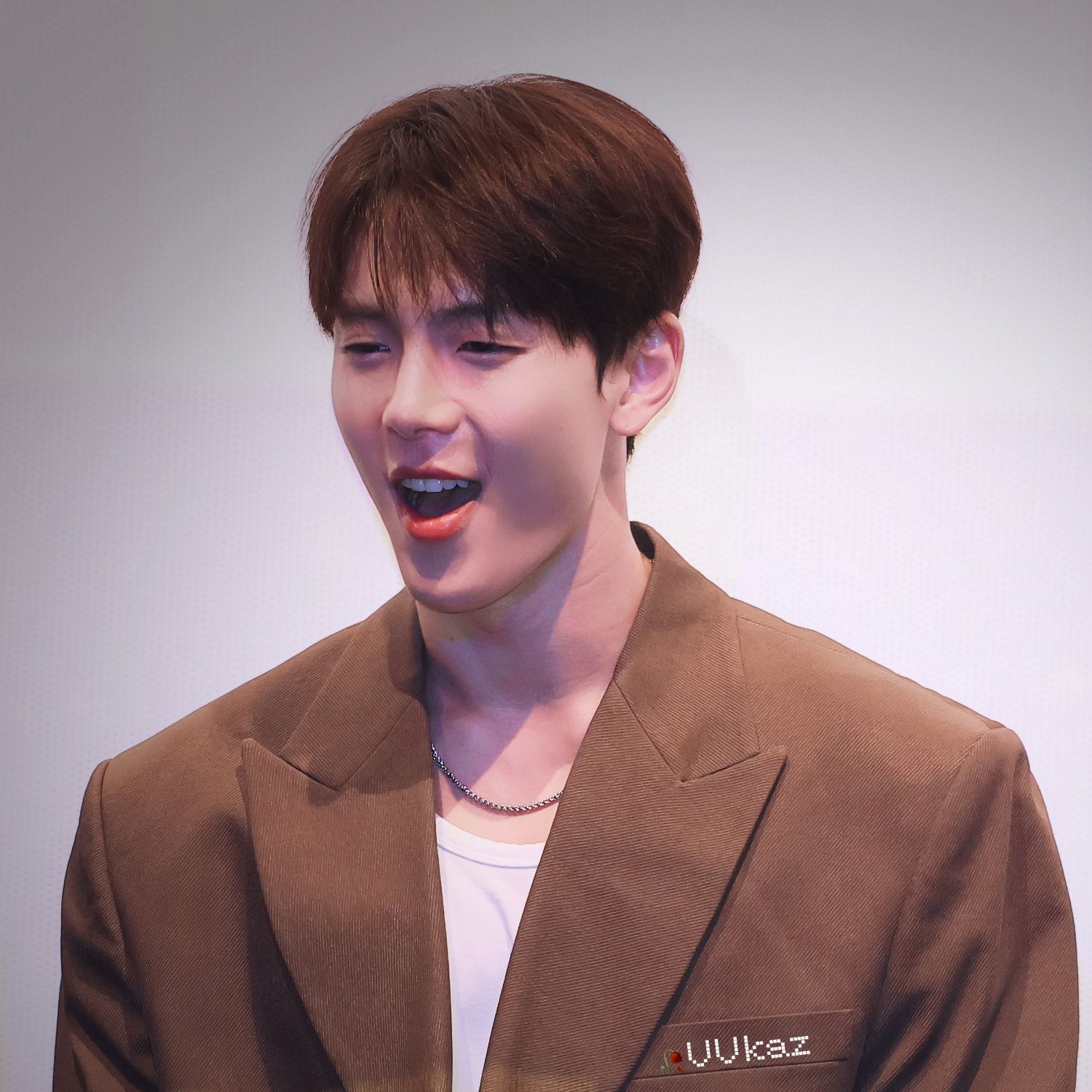 Shownu (MONSTA X)粉絲拍下的瞬間