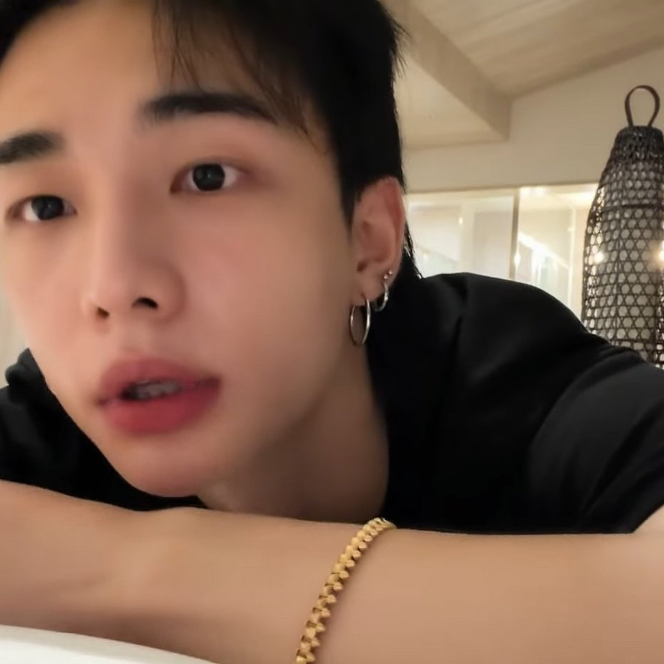 Latest photo of Hyunjin (Stray Kids)