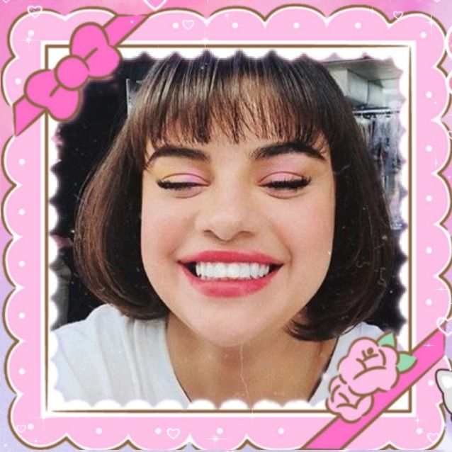 Latest photo of Selena Gomez