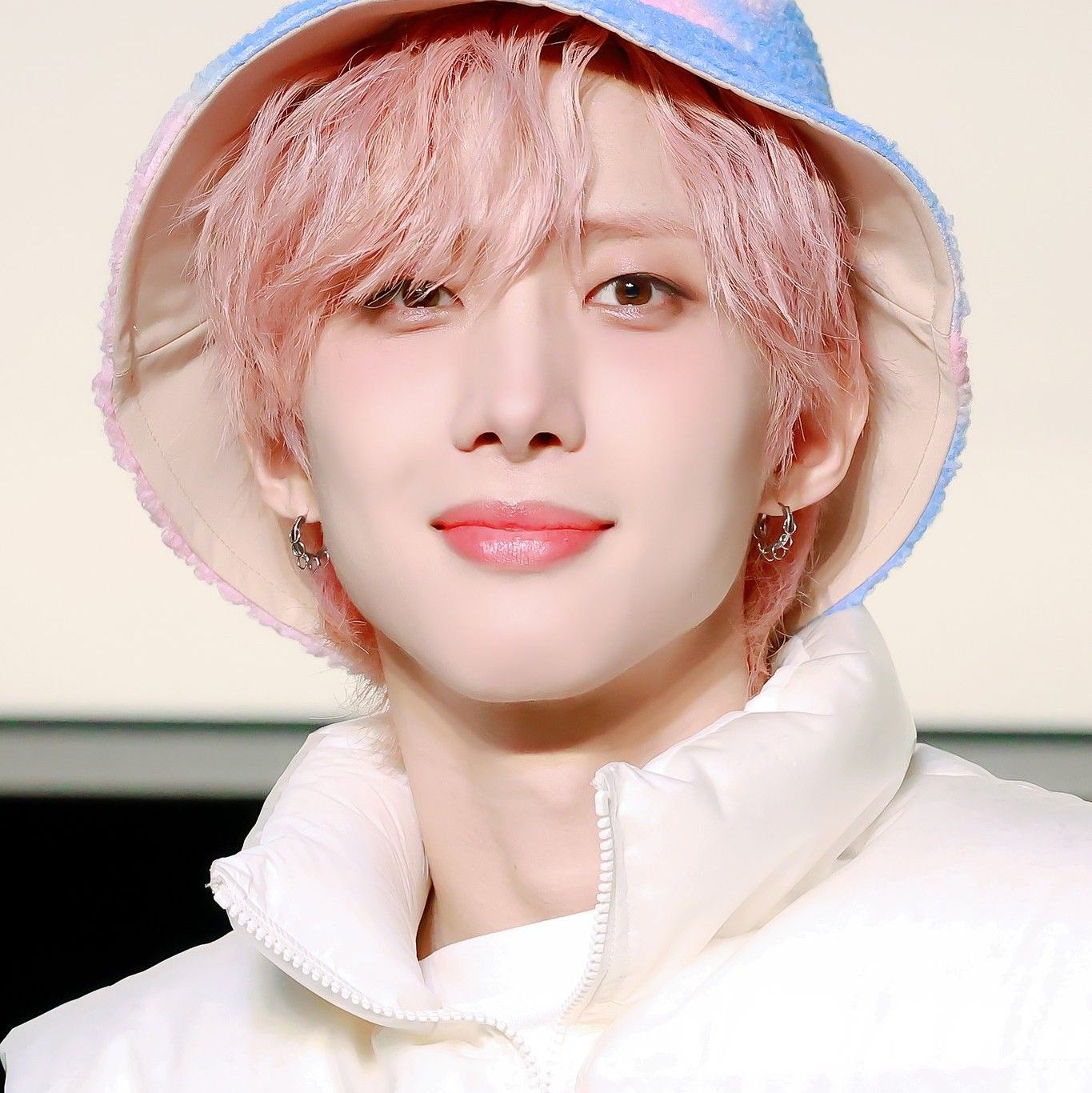 フイ (PENTAGON)の舞台裏ショット