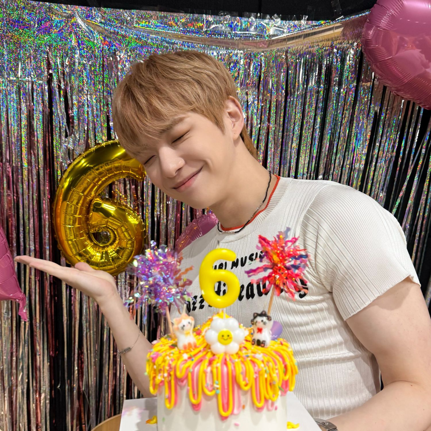 Latest photo of Kang Daniel