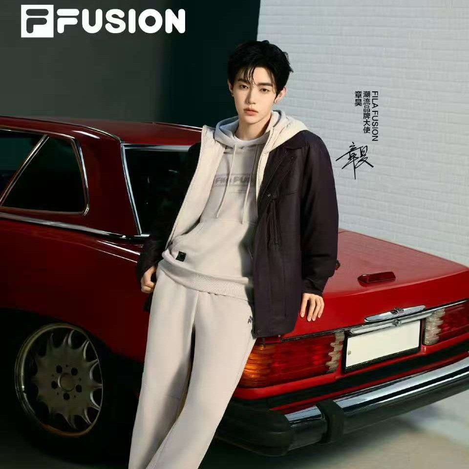 Latest photo of Zhang Hao (ZEROBASEONE)