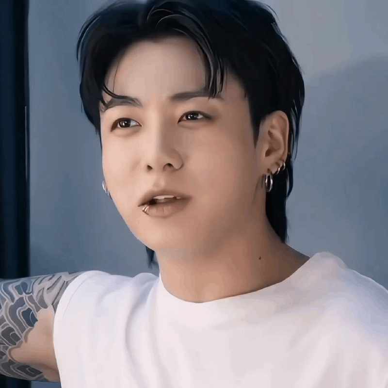 Momen yang diabadikan oleh penggemar Jungkook (BTS)