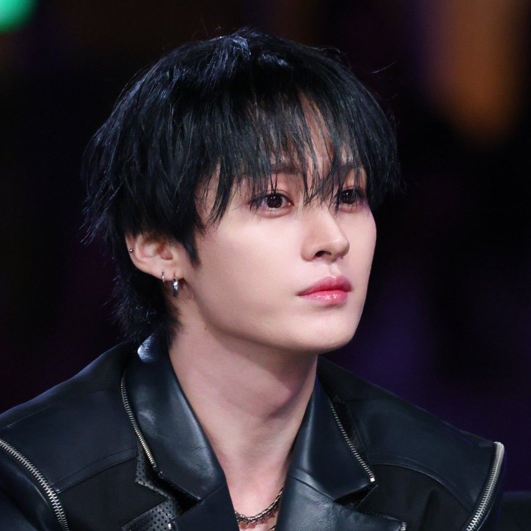 Behind-the-scenes cut of Lee Know (Stray Kids)