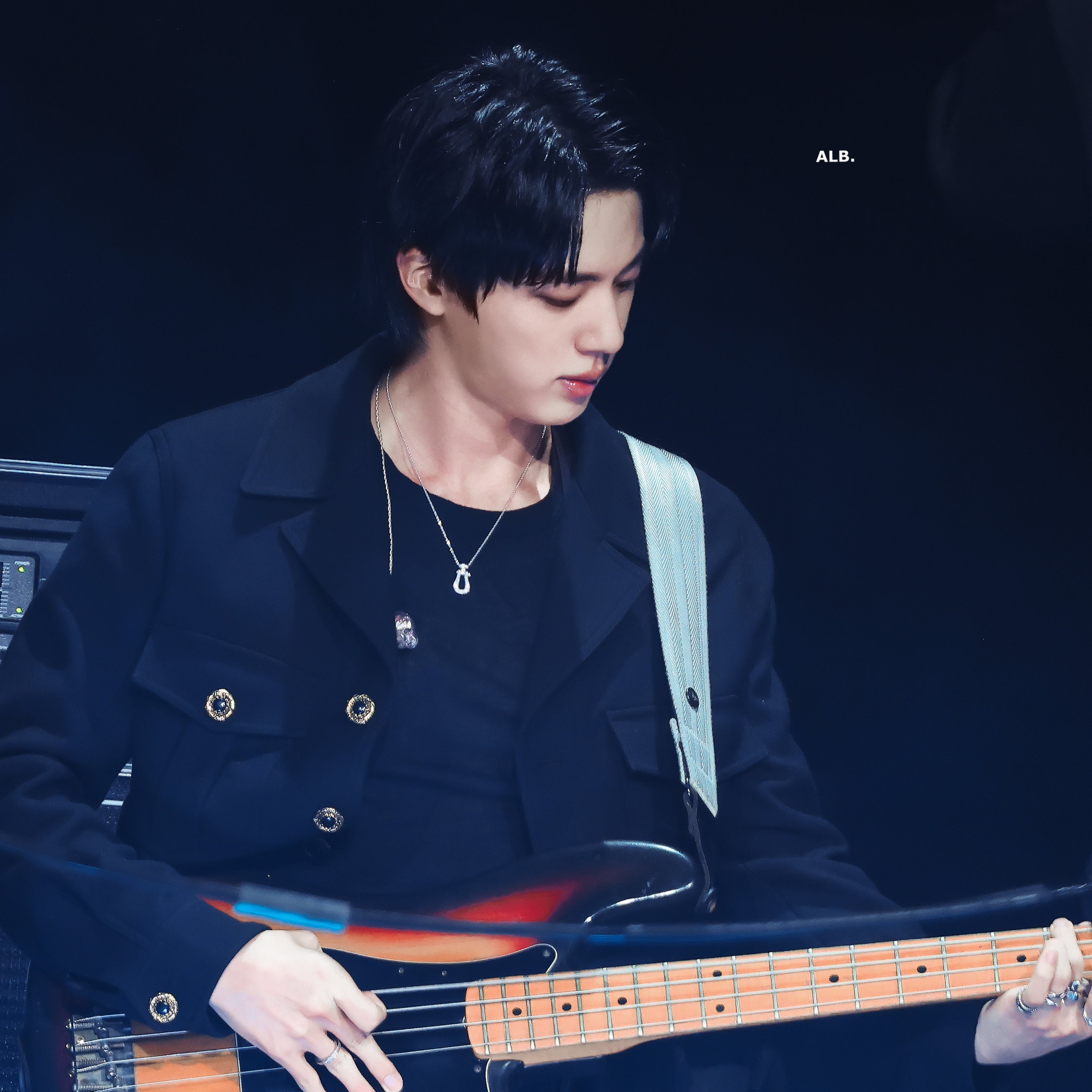 Behind-the-scenes cut of Jin (BTS)