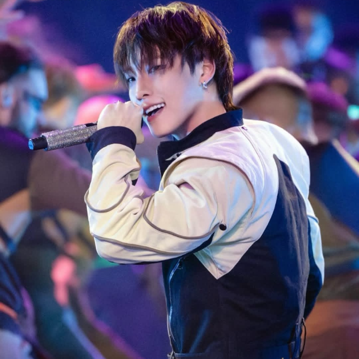 Recent activity shot of Dino (SEVENTEEN)