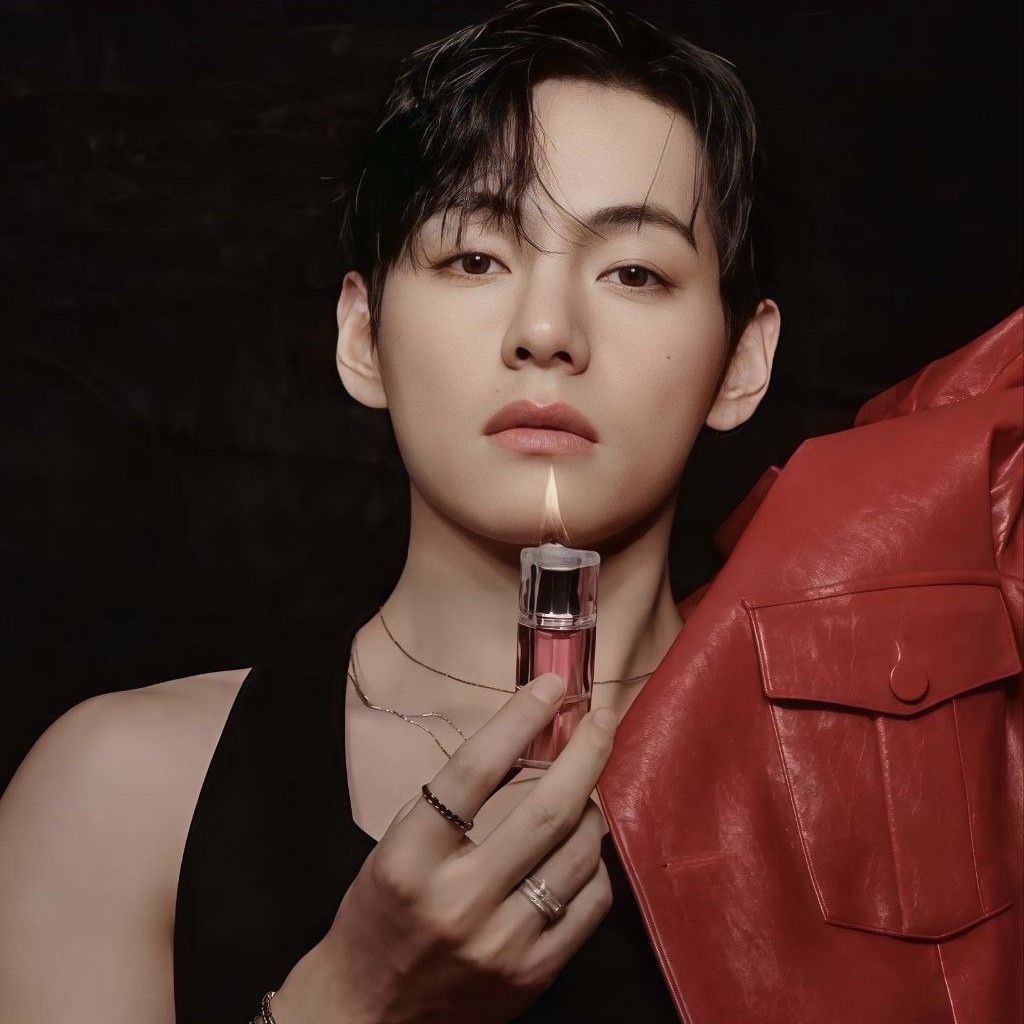 Momen yang diabadikan oleh penggemar V (BTS)