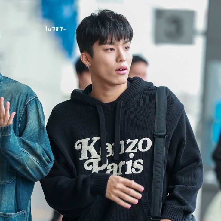 Recent activity shot of Park Jeongwoo (TREASURE)