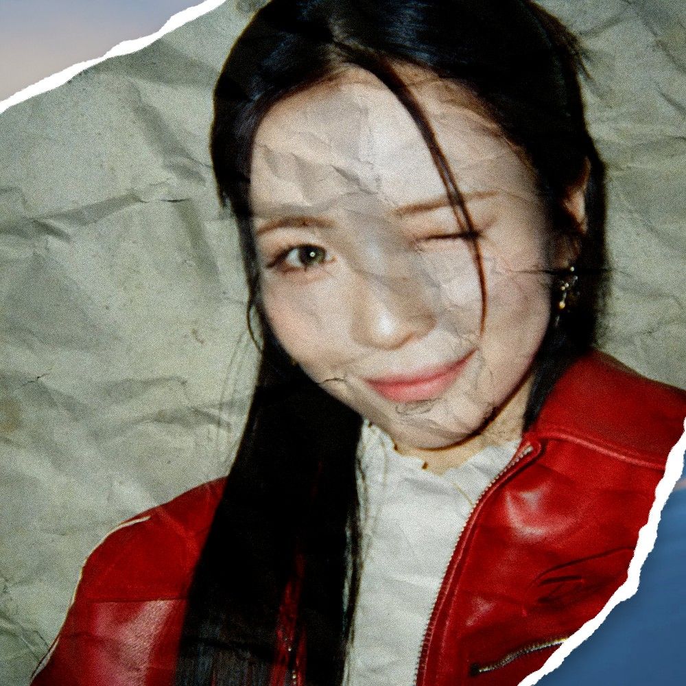 Latest photo of Maya (NiziU)