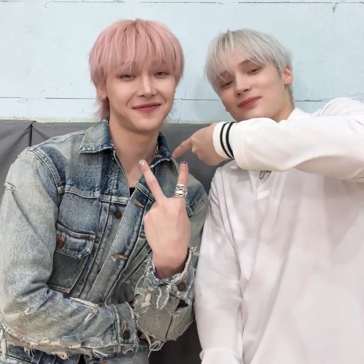 TOMORROW X TOGETHERの最新写真