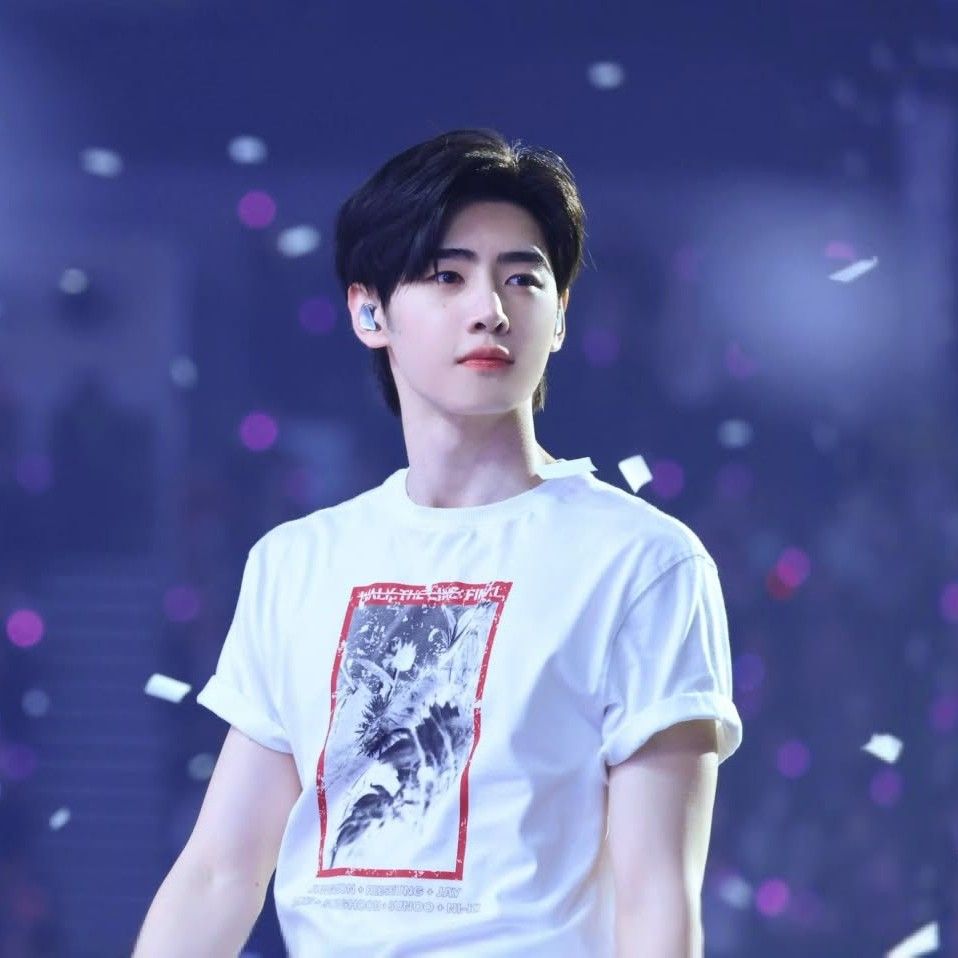 Behind-the-scenes cut of Sunghoon (ENHYPEN)