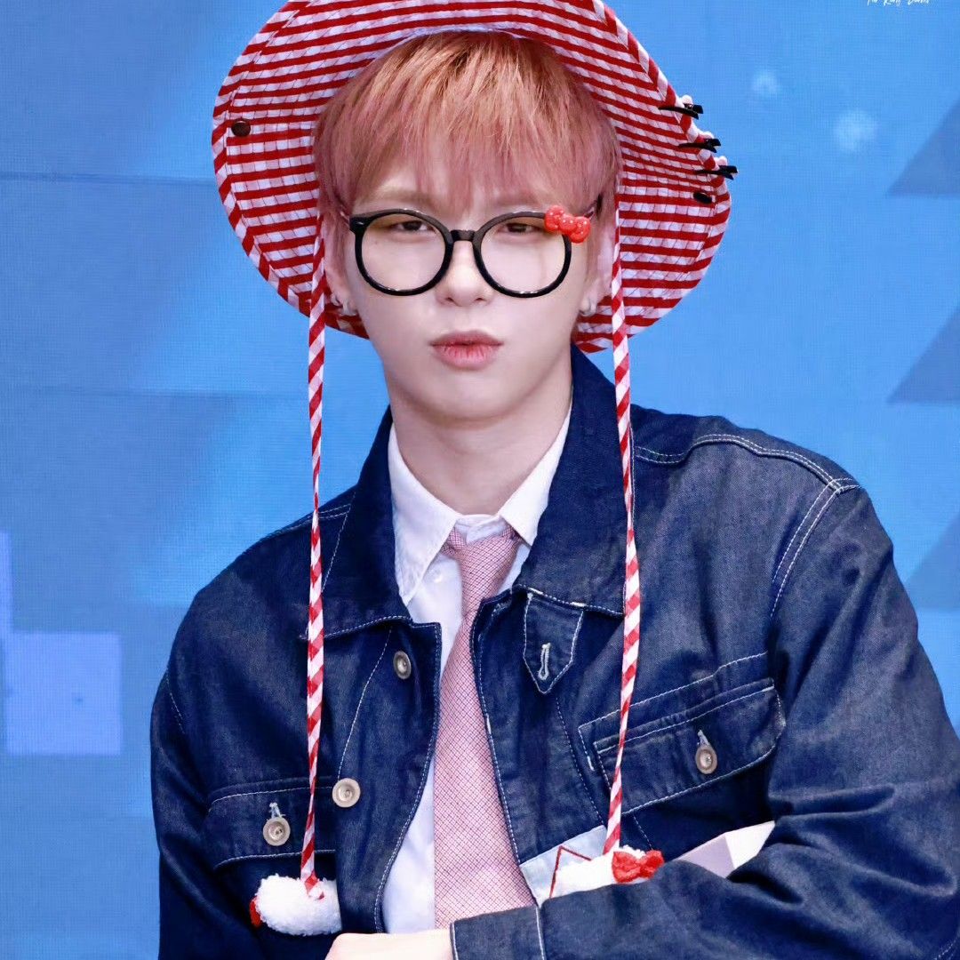 강다니엘 최근 활동샷