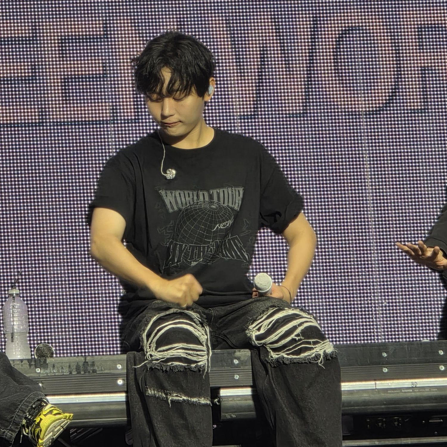 Latest photo of Seungkwan (SEVENTEEN)