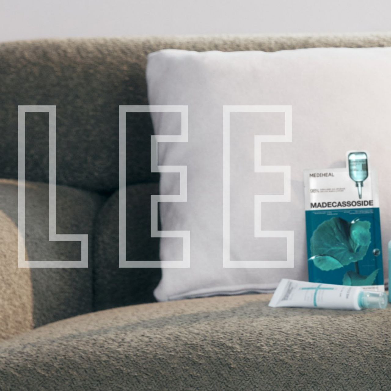 Behind-the-scenes cut of Eunhyuk (Super Junior)