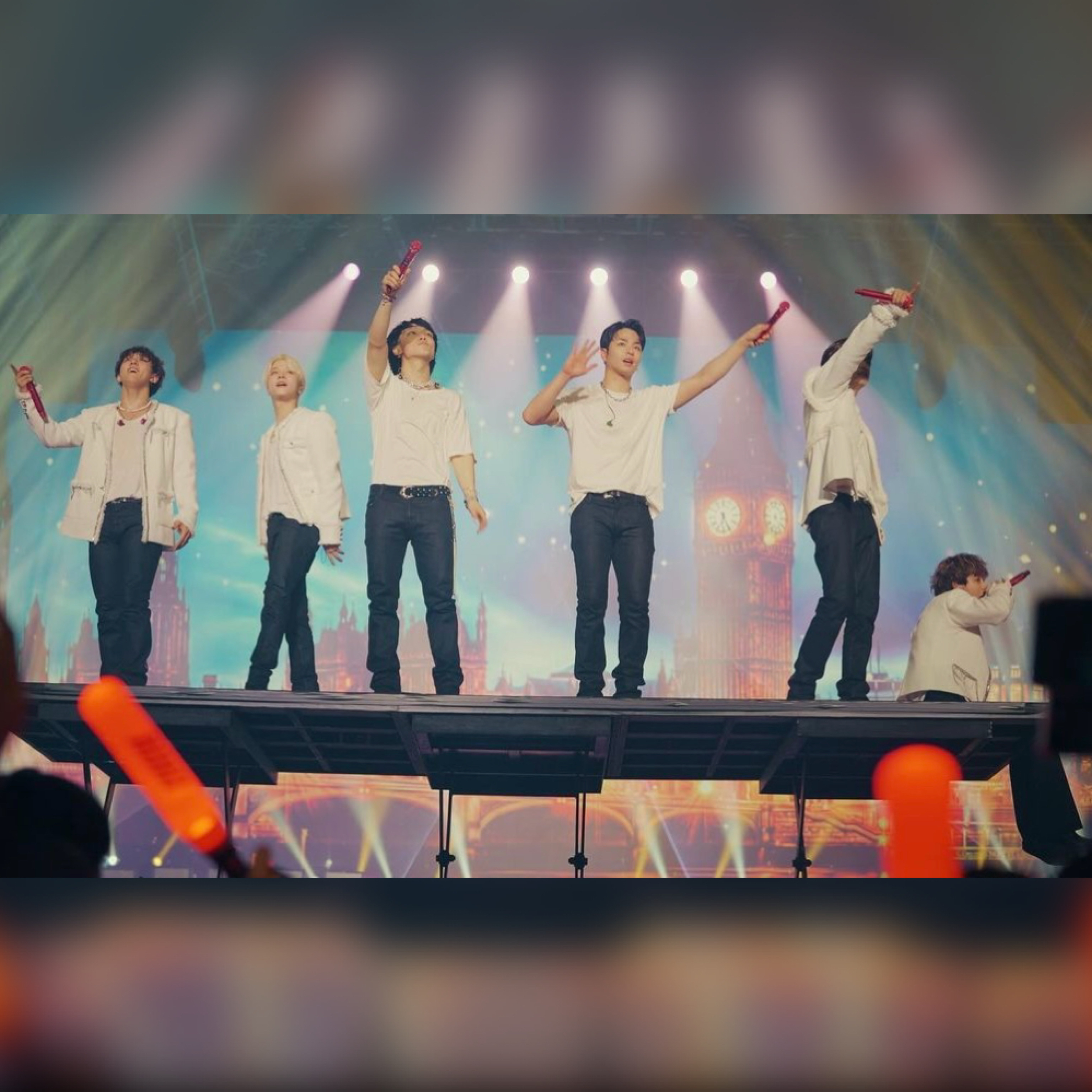 Latest photo of iKON