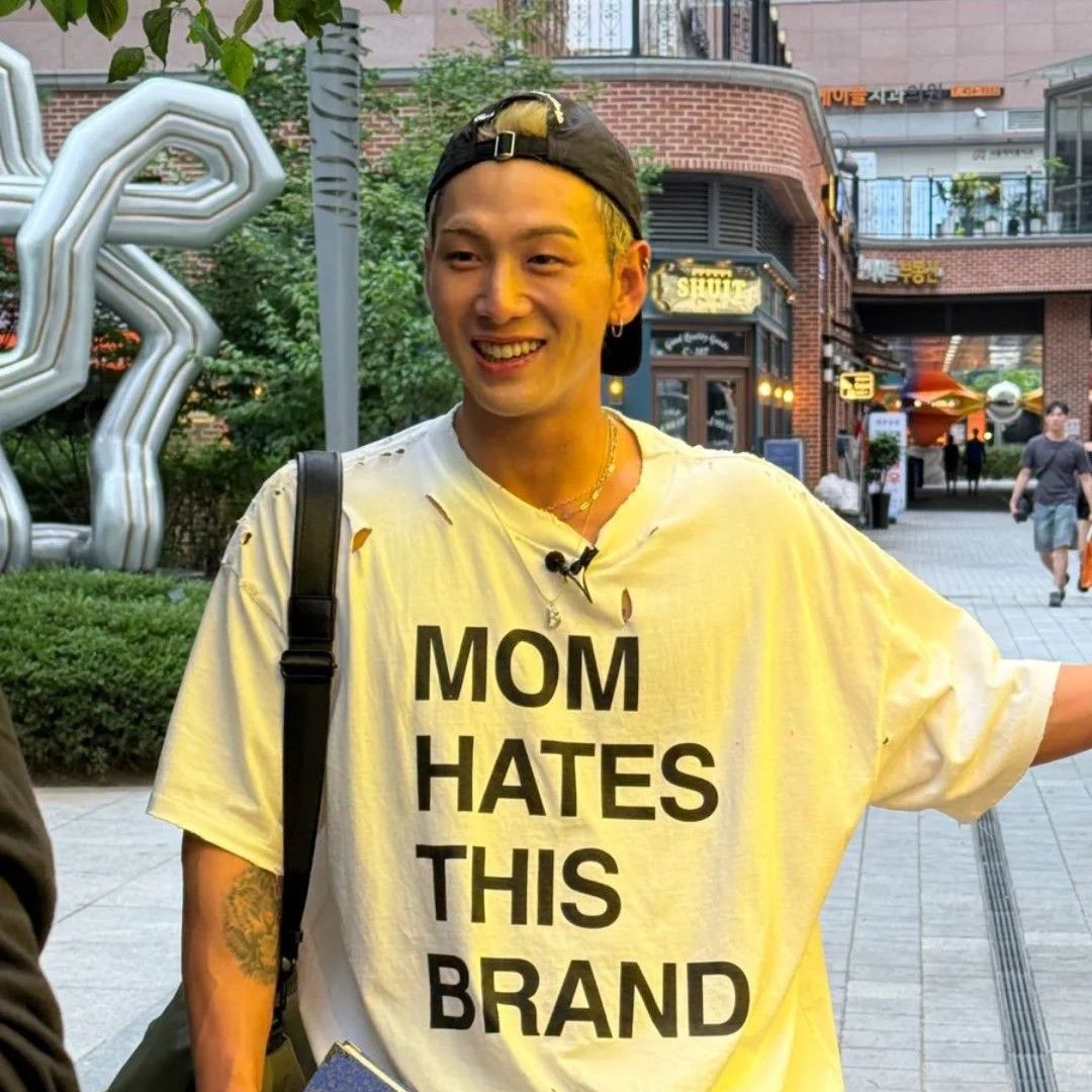 A moment captured by Baekho's fan