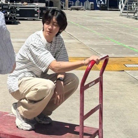 Recent activity shot of Chanyeol (EXO)