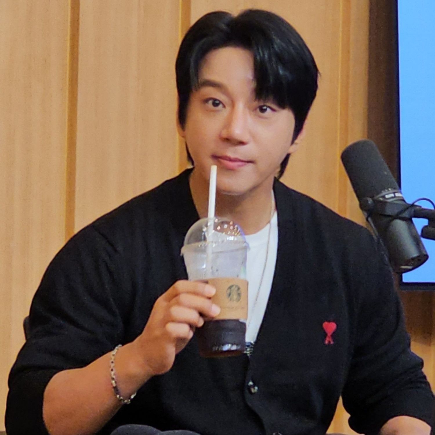 황치열 최근 활동샷