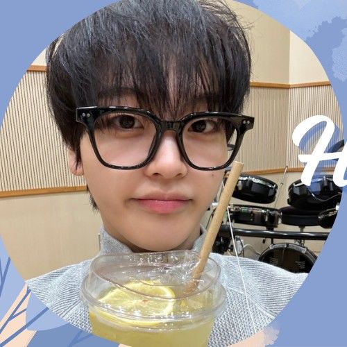 A moment captured by Hyeongjun (CRAVITY)'s fan