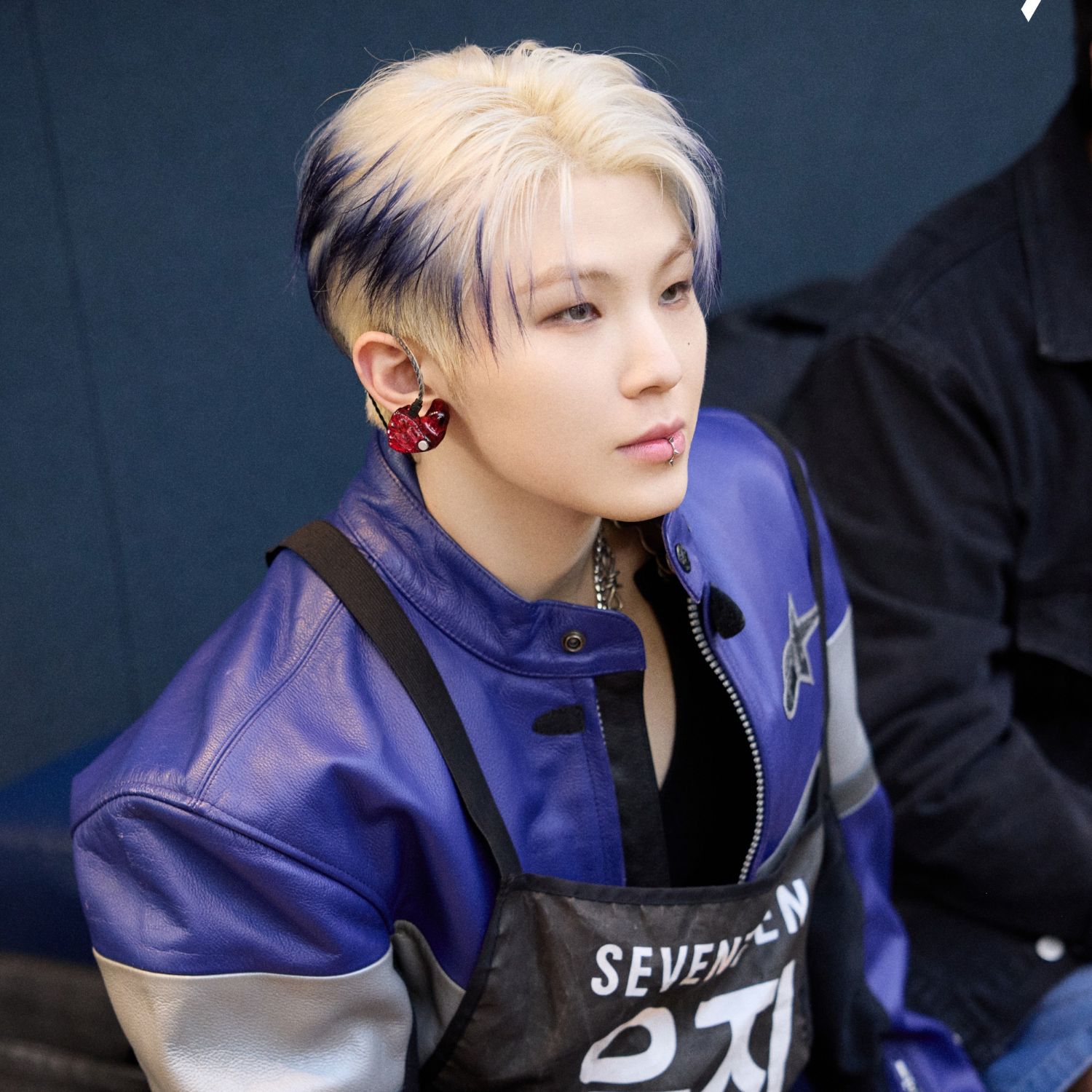 A moment captured by Woozi (SEVENTEEN)'s fan