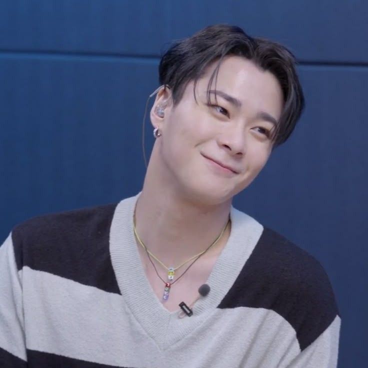 Recent activity shot of Moonbin (ASTRO)