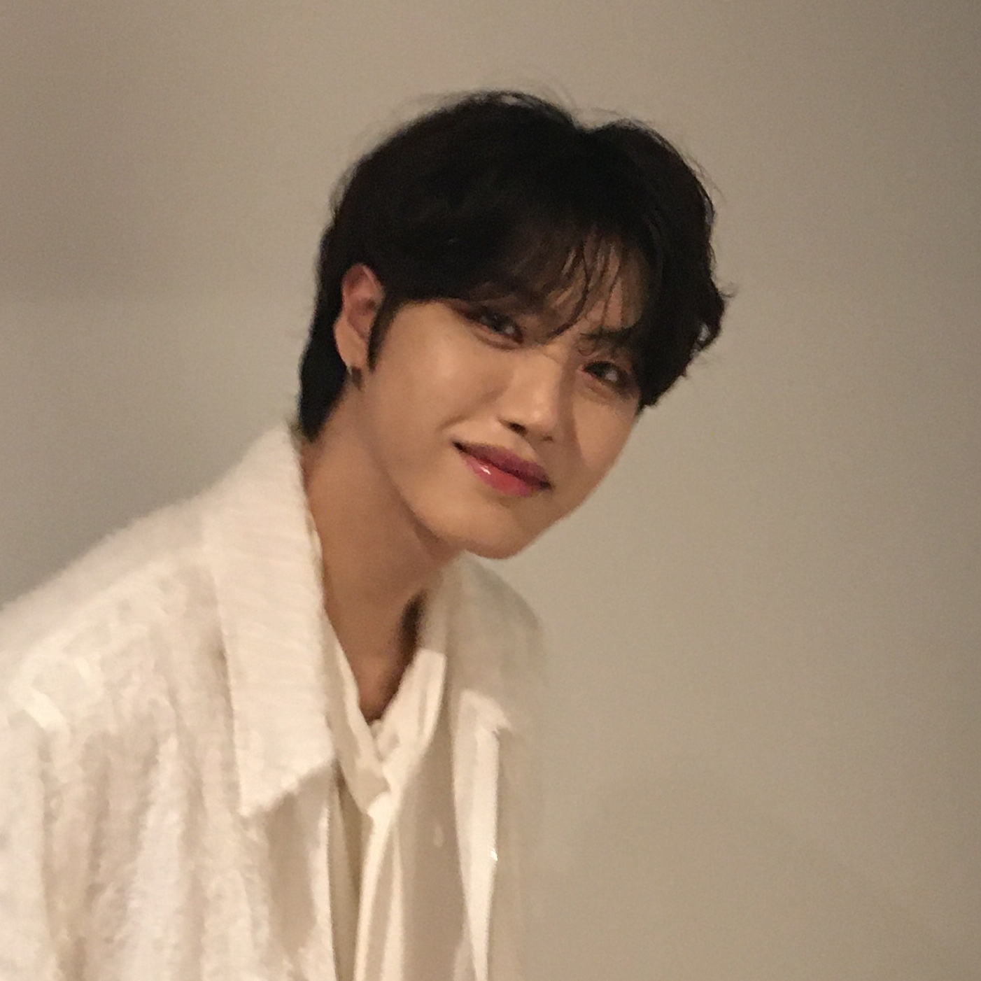 Behind-the-scenes cut of Huiwon (n.SSign)