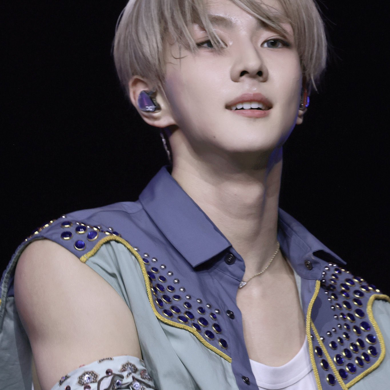 Latest photo of Jungwon (ENHYPEN)