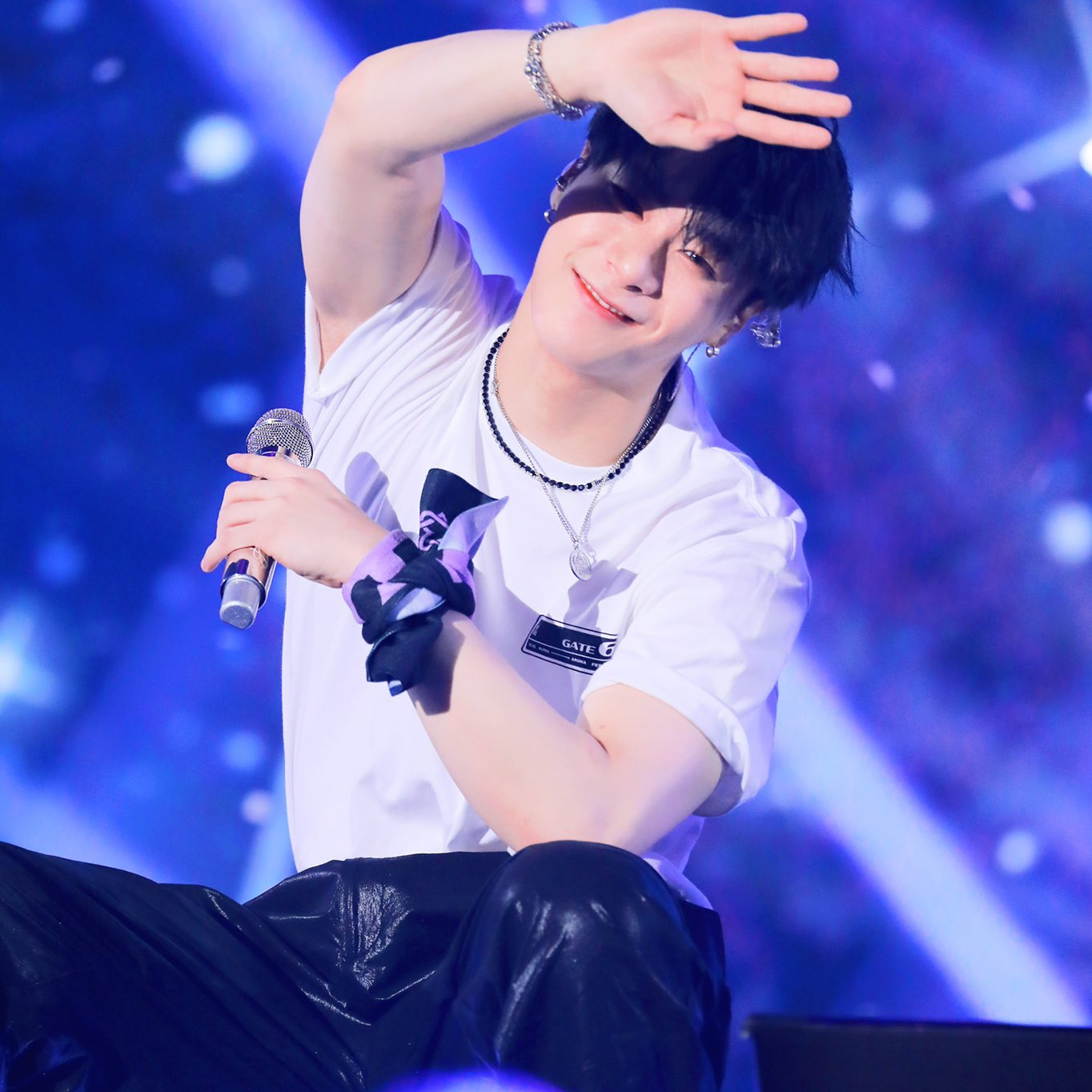 A moment captured by ASTRO's fan