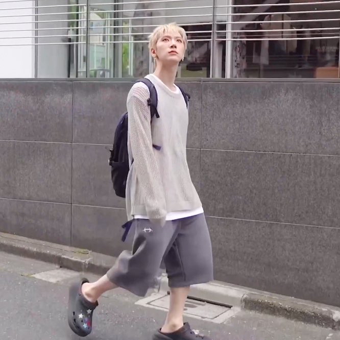 テン (WayV)の舞台裏ショット