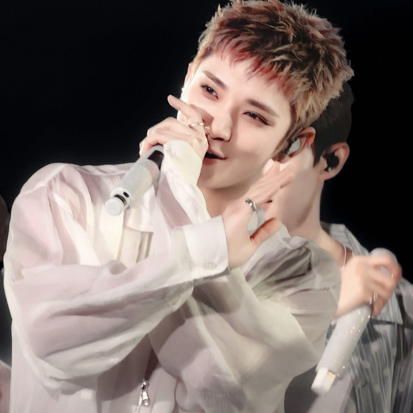 Recent activity shot of Joshua (SEVENTEEN)
