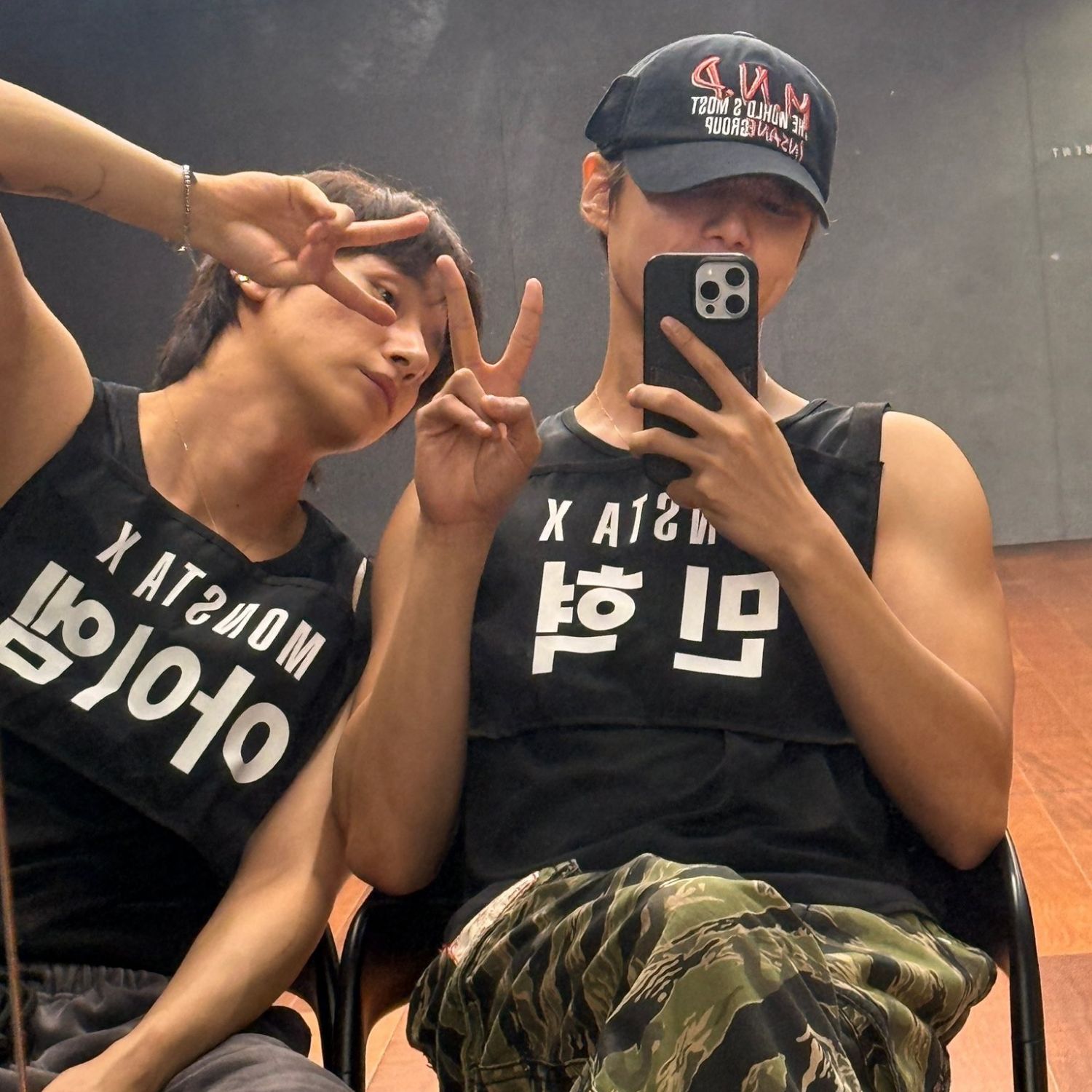 Behind-the-scenes cut of Minhyuk (MONSTA X)