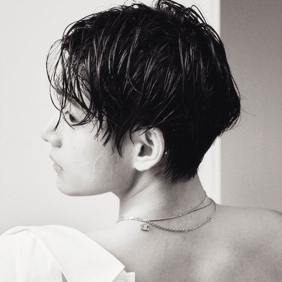 Recent activity shot of V (BTS)