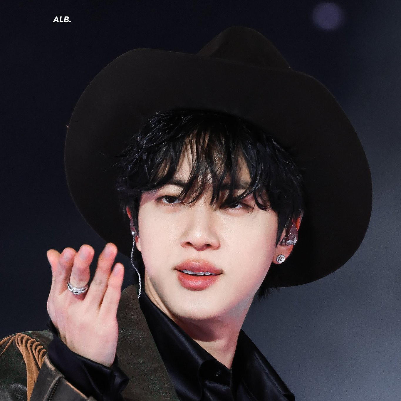 ジン (BTS)の最近の活動写真