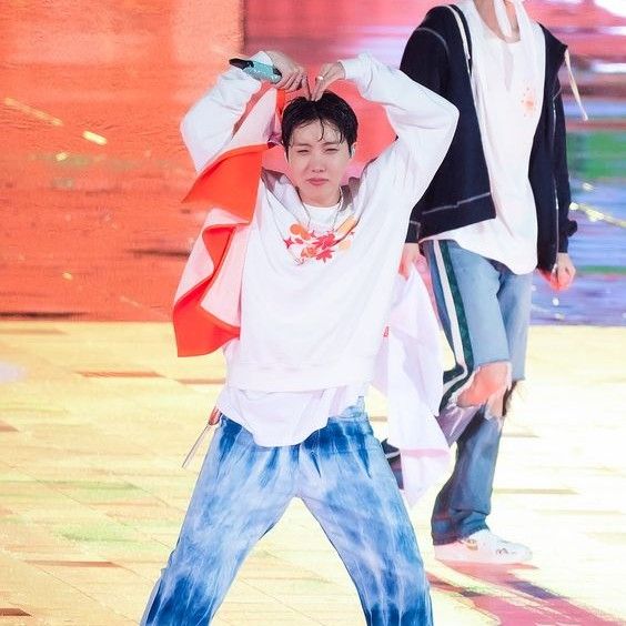 A moment captured by j-hope (BTS)'s fan