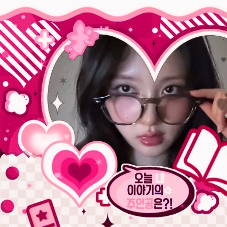 Recent activity shot of Gaeul (IVE)