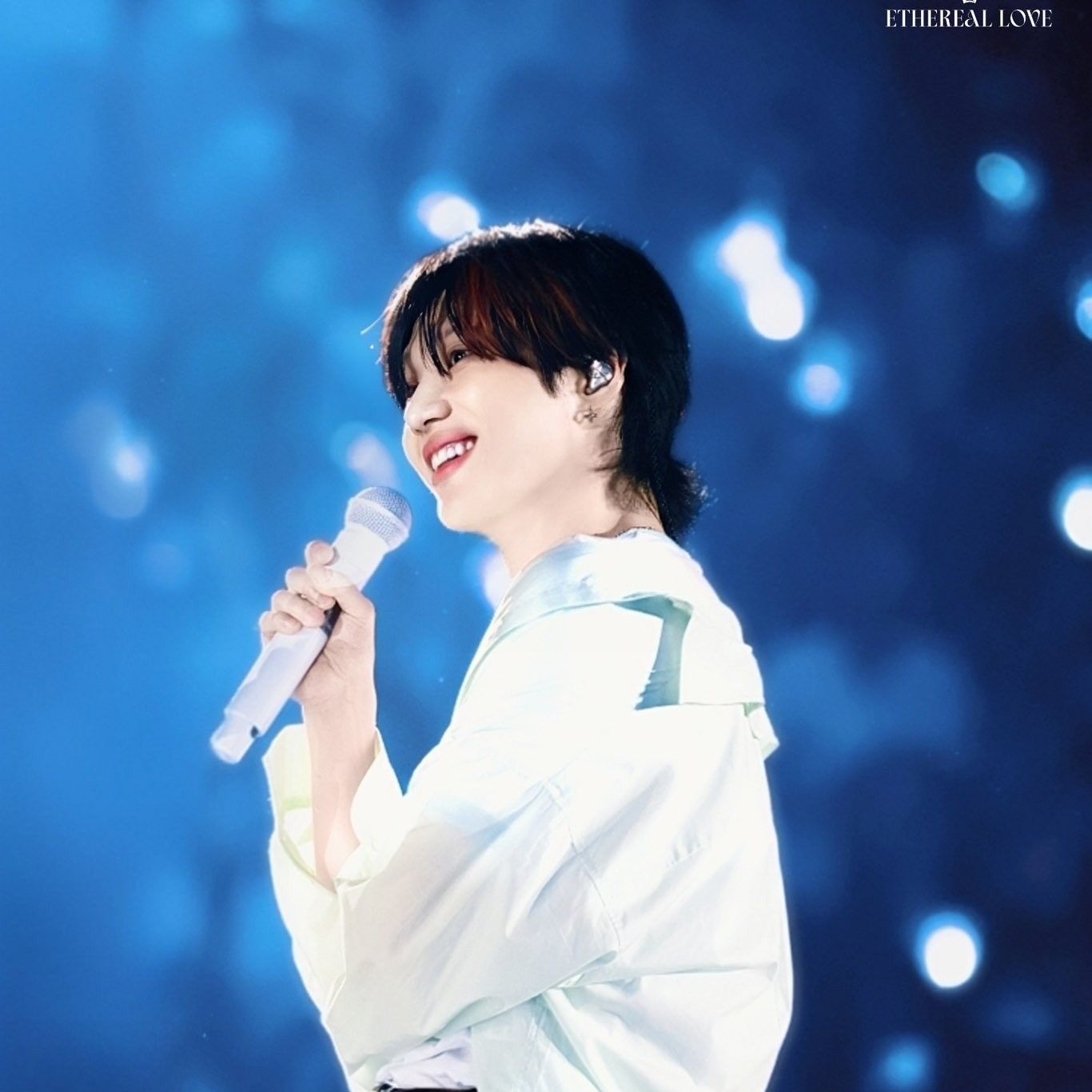 A moment captured by Taemin (SHINee)'s fan