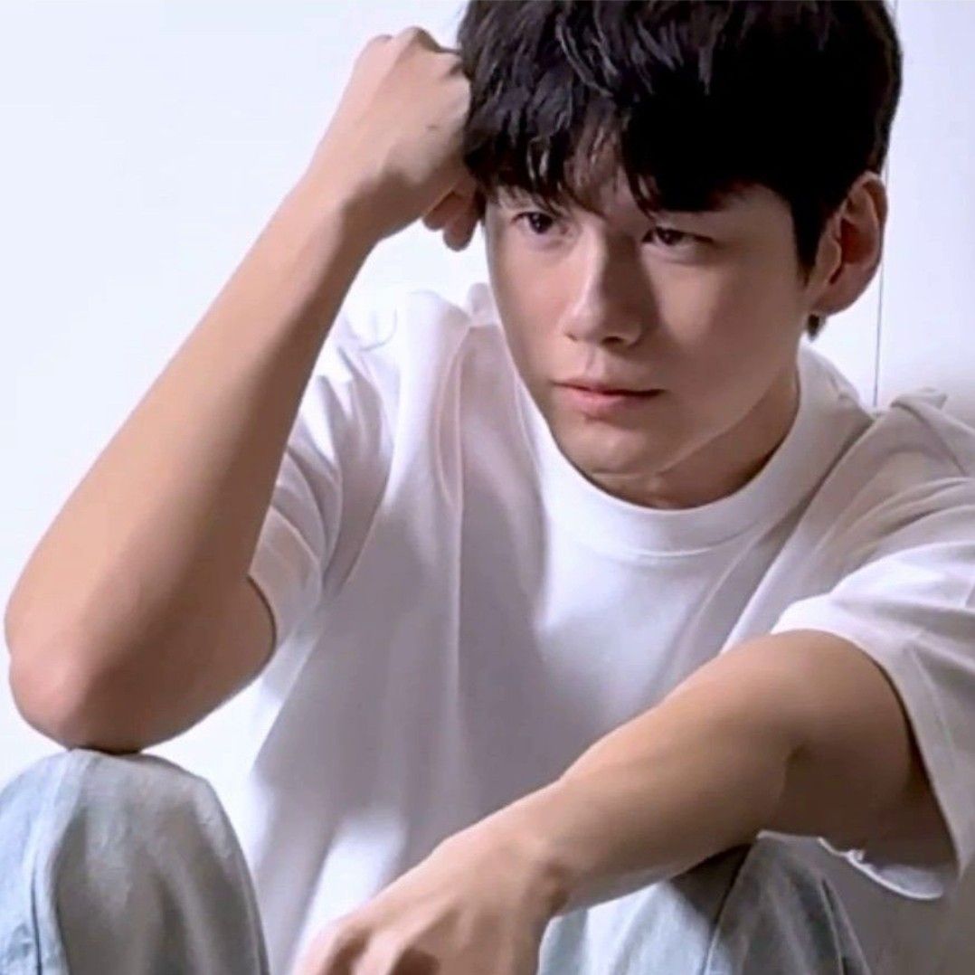 Latest photo of Ong Seongwu