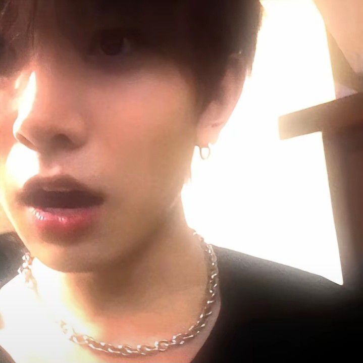 Behind-the-scenes cut of Heeseung (ENHYPEN)
